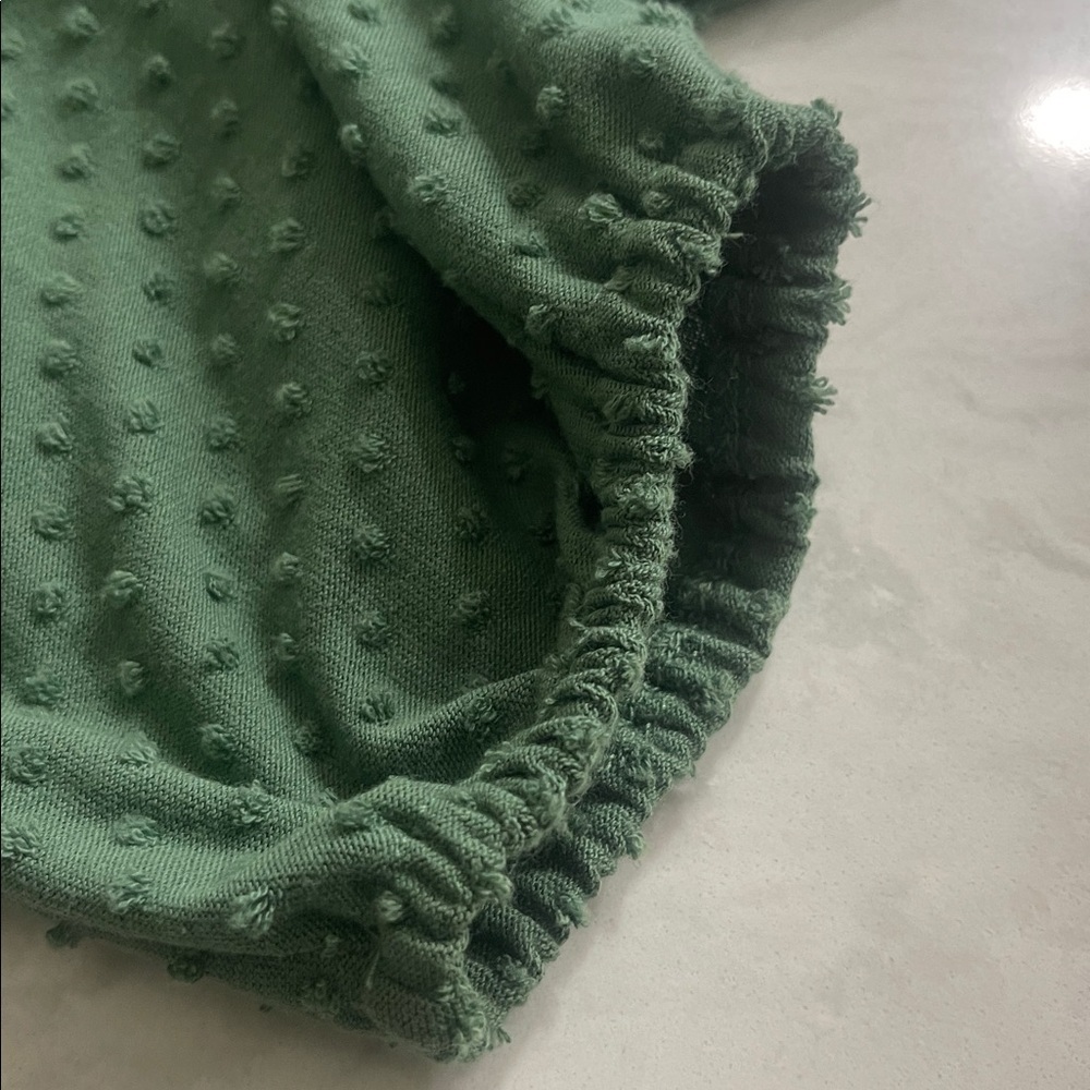 J Crew Clip-dot smocked-neck long sleeve V neck green top blouse size M - Picture 7 of 11